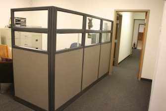 index042003.jpg