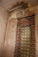 index074003.jpg